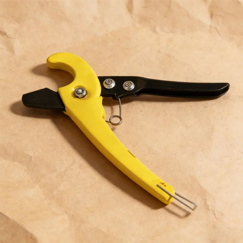 Przecinarka do rur z mechanizm – Pipe Cutter Ratchet recenzja i cena